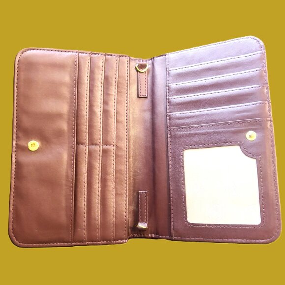 Adrienne Vittadini NWOT Burgundy Leather Crossbody RFID Harlequin Guitar Strap - Picture 8 of 12